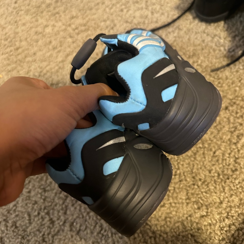 Yeezy 9c - Picture 4 of 6